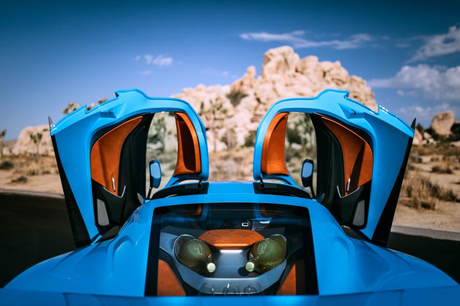 Моторный отсек Rimac C_Two California Edition 2018 года  (фото 6 из 14)